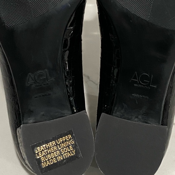 AGL Black Crocodile Print Leather Block Heel Buckle Pumps Women’s Size 35 New - Picture 12 of 15